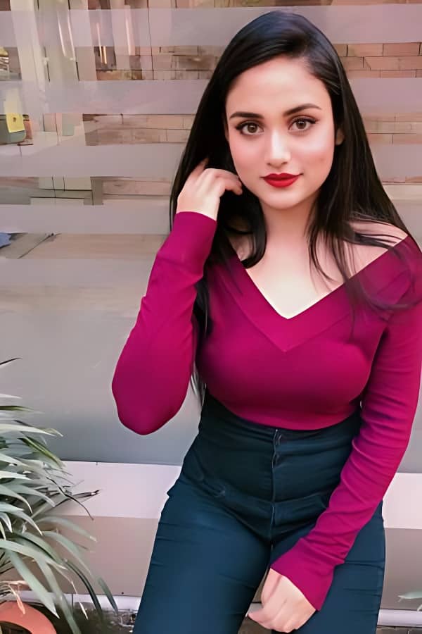 Aditi Photo 5