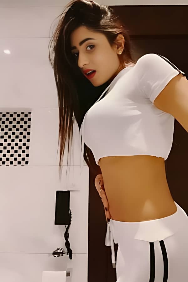  Escorts agency Mumbai